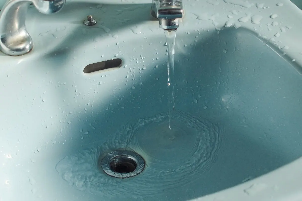 How to Unblock a Kitchen Sink: 7 Methods That Actually Work